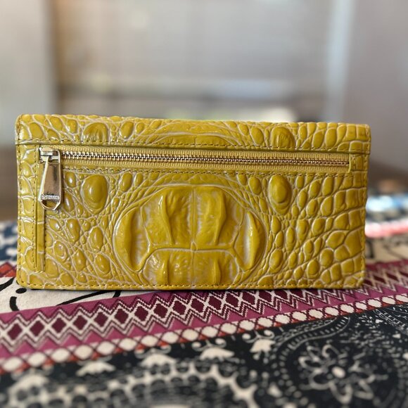 Brahmin Sunflower Yellow Ady Long Snap Wallet, Melbourne, EUC - Picture 3 of 14